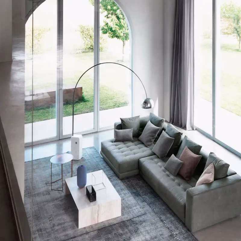 ¿Cómo se llama lo que llevan las lámparas arriba?