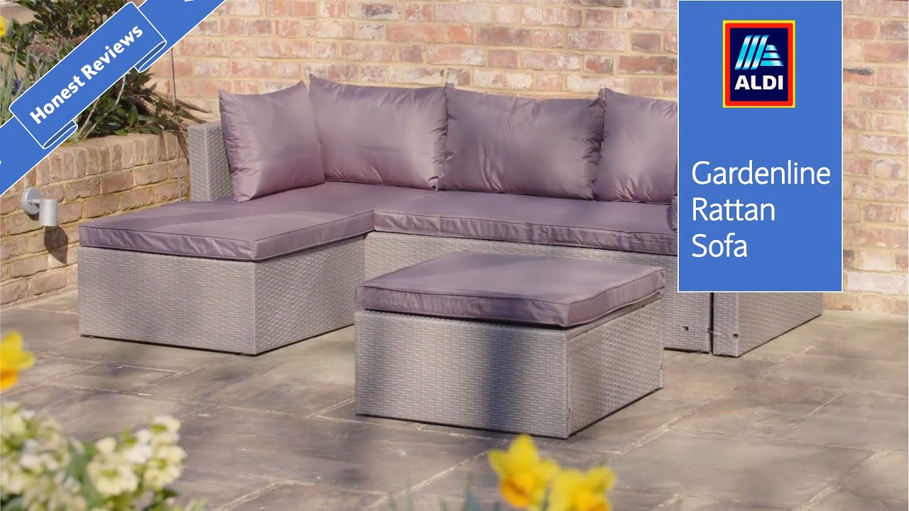 Does the range garden furniture come flat packed?