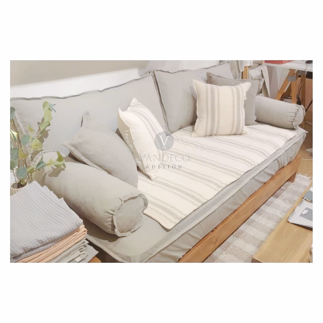 ¿Cómo se llaman las almohadas decorativas?