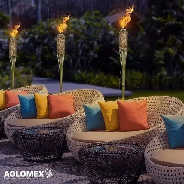 ¿Cuánto dura una antorcha de jardín encendida?