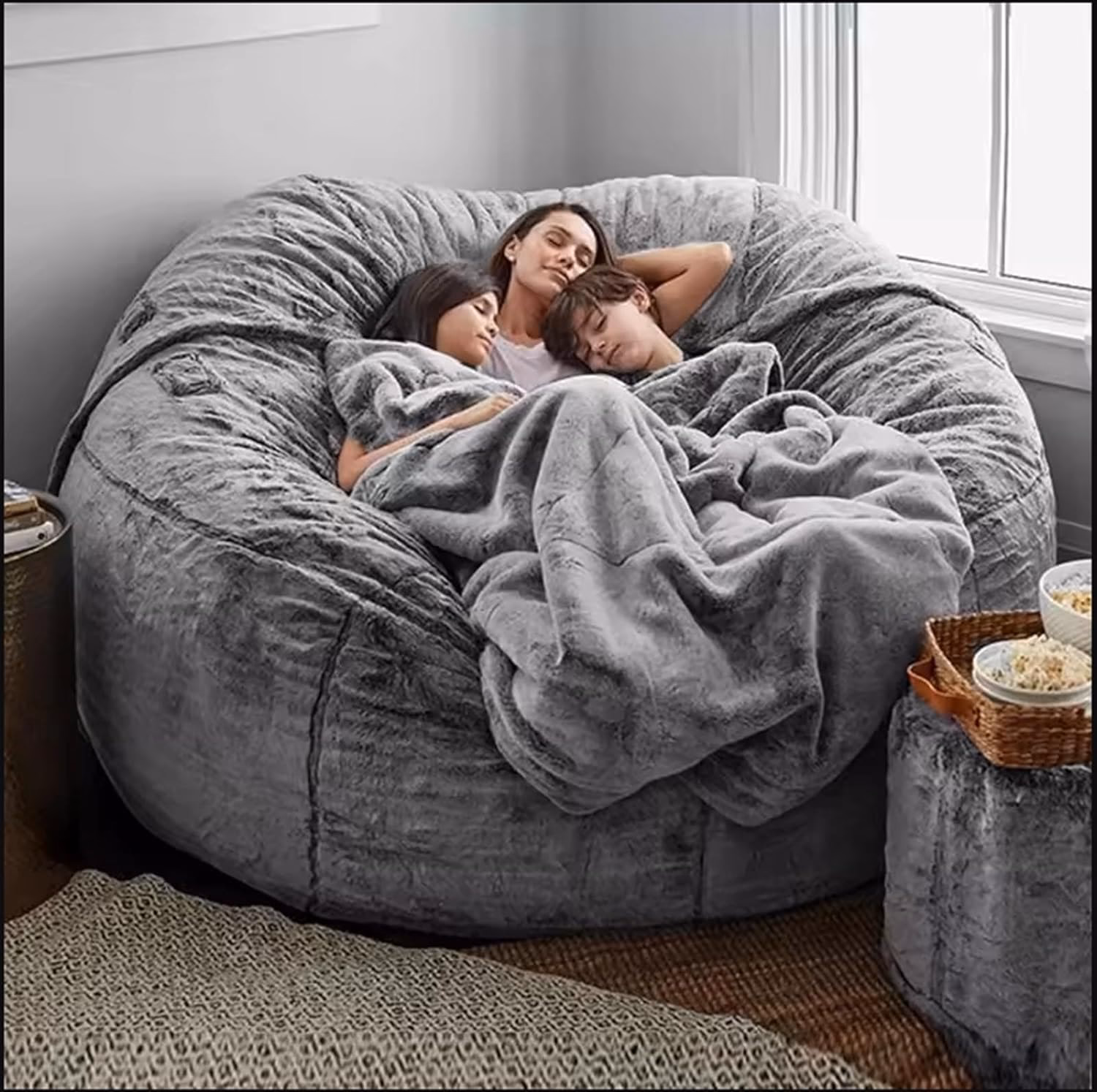 How much weight can a XXL bean bag hold?