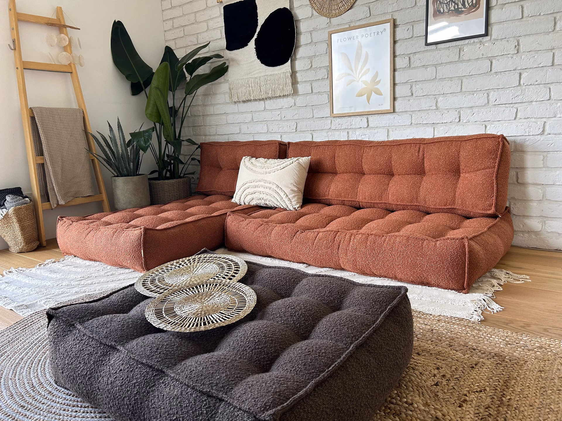 What size is a large cushion for a sofa?