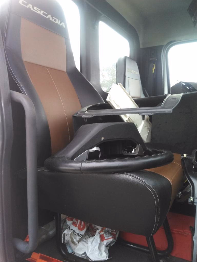 ¿Qué camión venía con asientos en la caja?