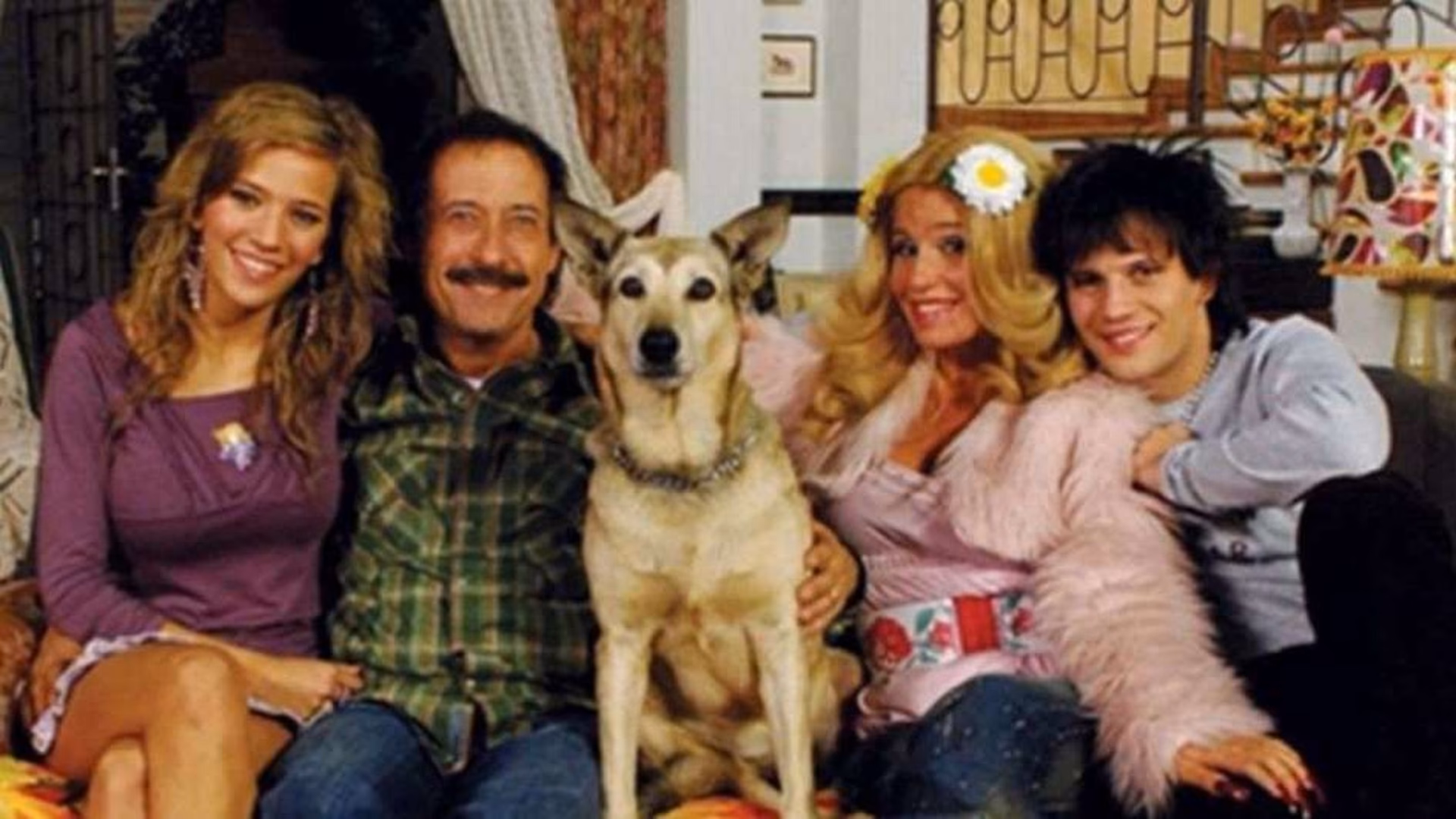 ¿Quién hace de Coqui en Casados con hijos?