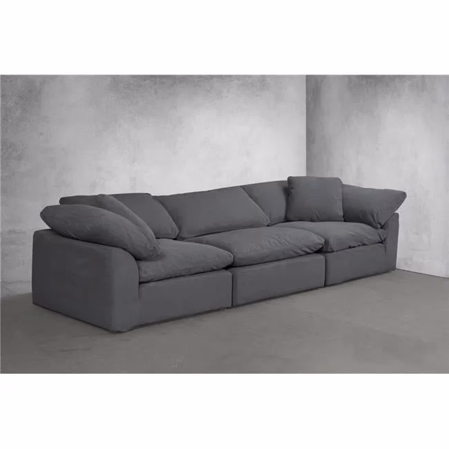 What celebrities have a cloud couch?