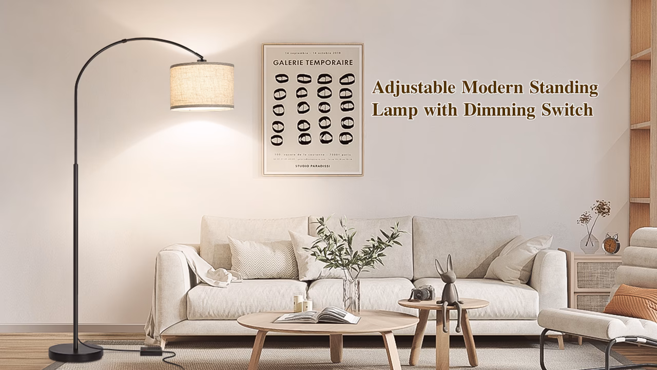 ¿Las lámparas del sofá tienen que combinar?