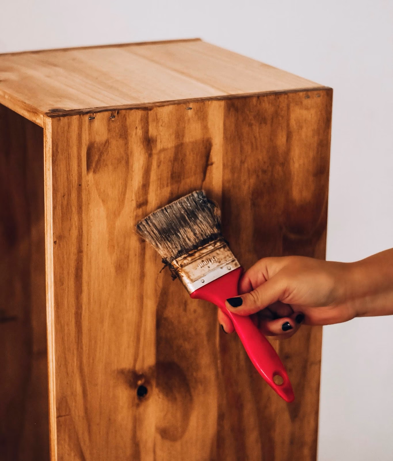 ¿Qué tipo de pintura utilizar sobre pino?