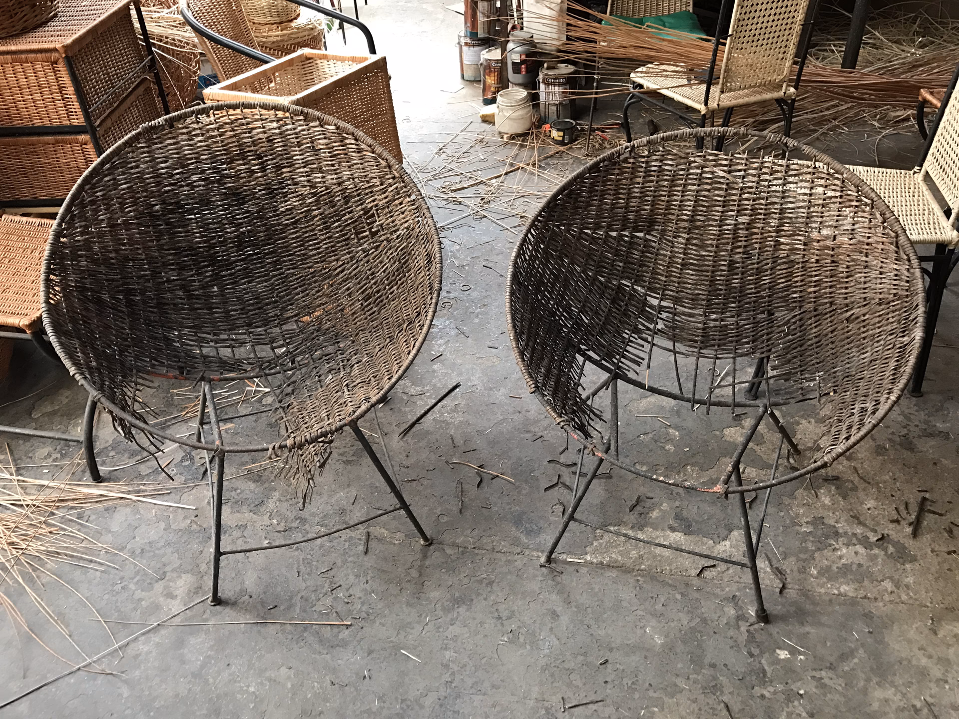 ¿Qué hacer con una silla rota de la que quieres deshacerte?