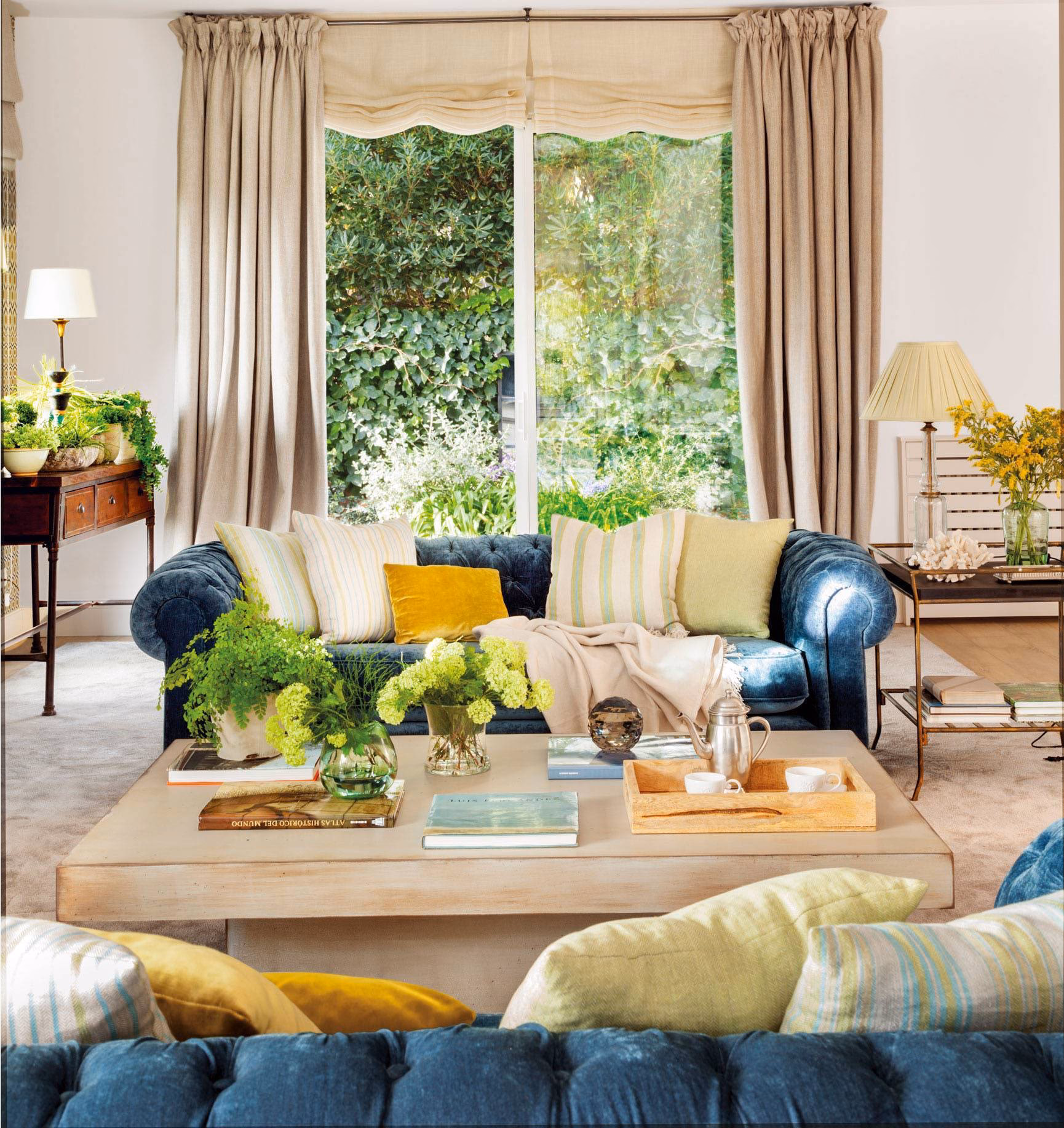 ¿Cómo se llaman las cortinas corredizas?