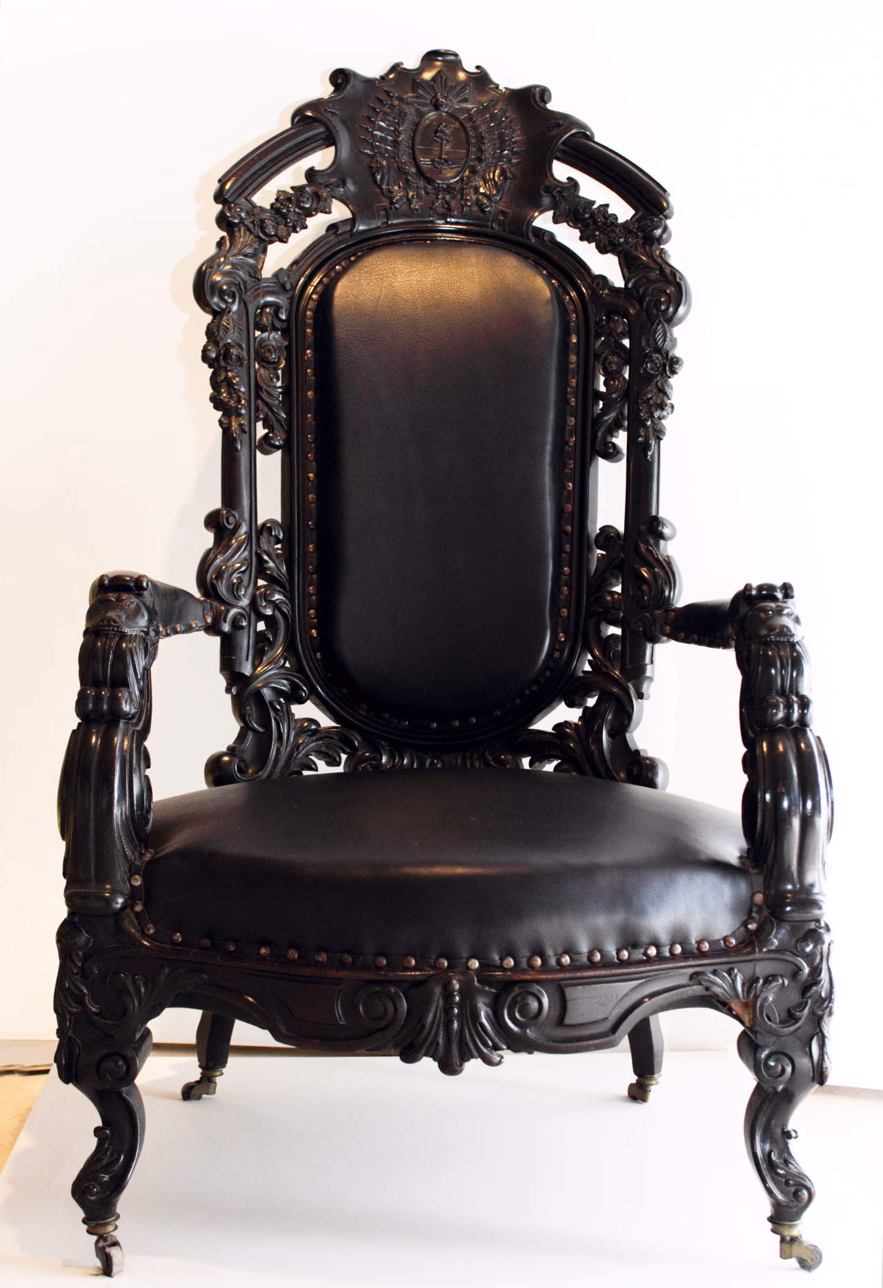 ¿Cuándo se creó el sillón de Rivadavia?