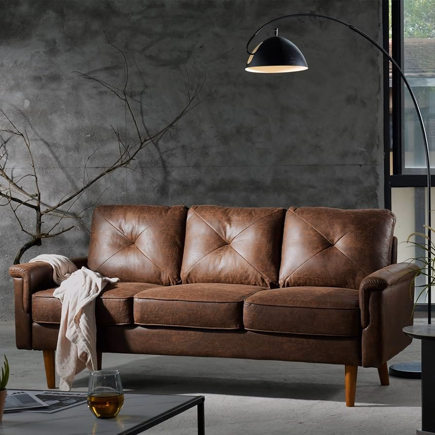Are dark brown leather sofas in style?