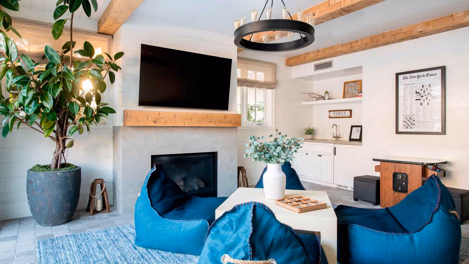 ¿Dónde colocar pufs en el salón?