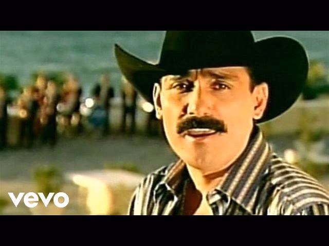 ¿Quién canta la canción del Chapo?