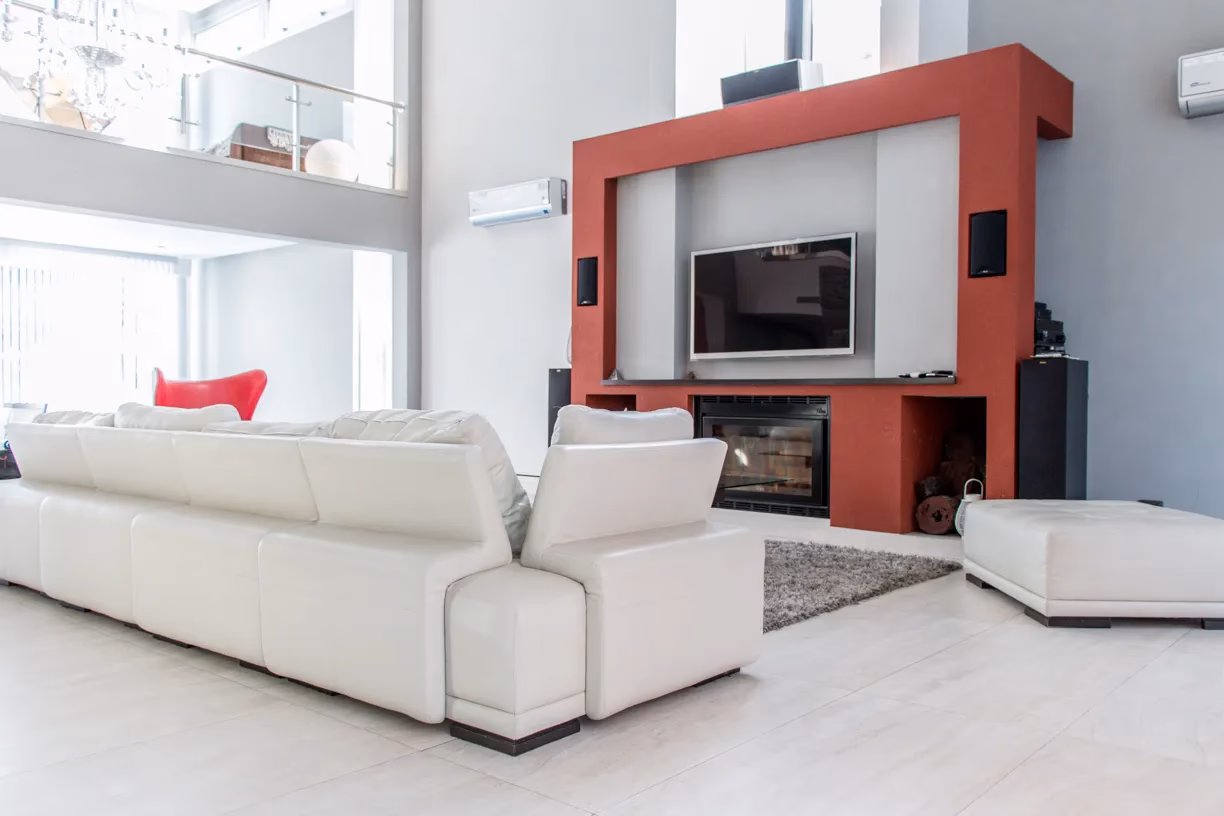 ¿Qué lleva el equipo de sonido?