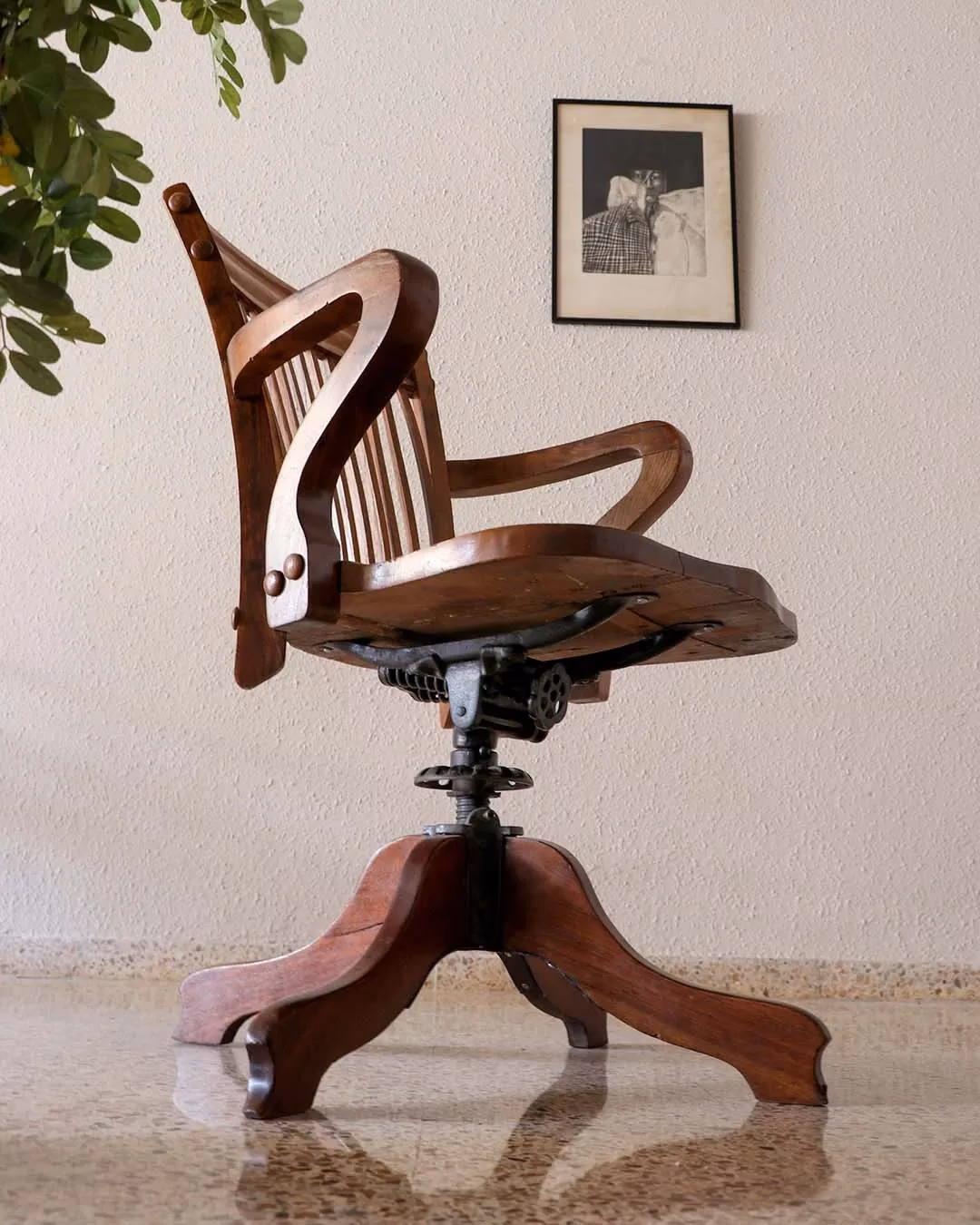 ¿Cómo saber el valor de un escritorio antiguo?