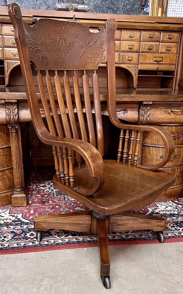 ¿Es el roble una buena madera para un escritorio?