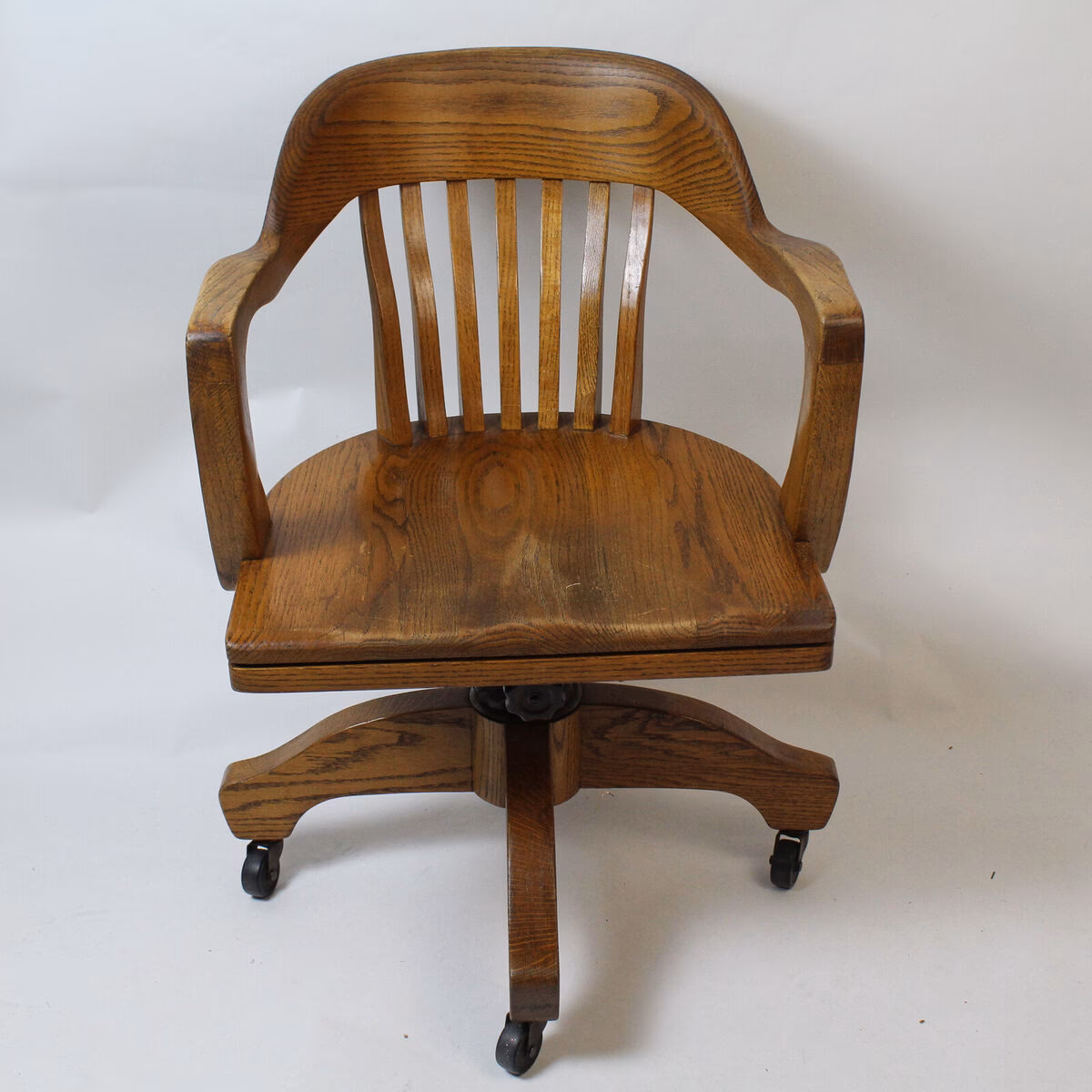 ¿Cómo eran las sillas de escritorio antes?