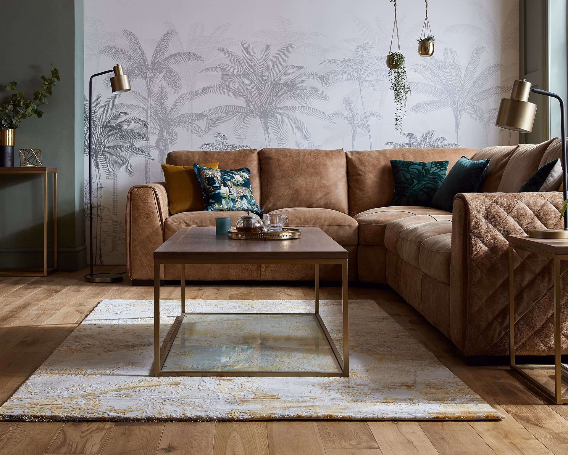 Can you mix brown and gray in a room?