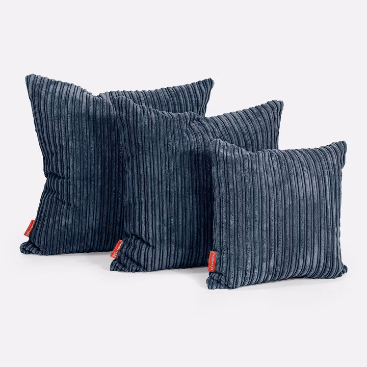 Welche Kissengröße für Sofa?