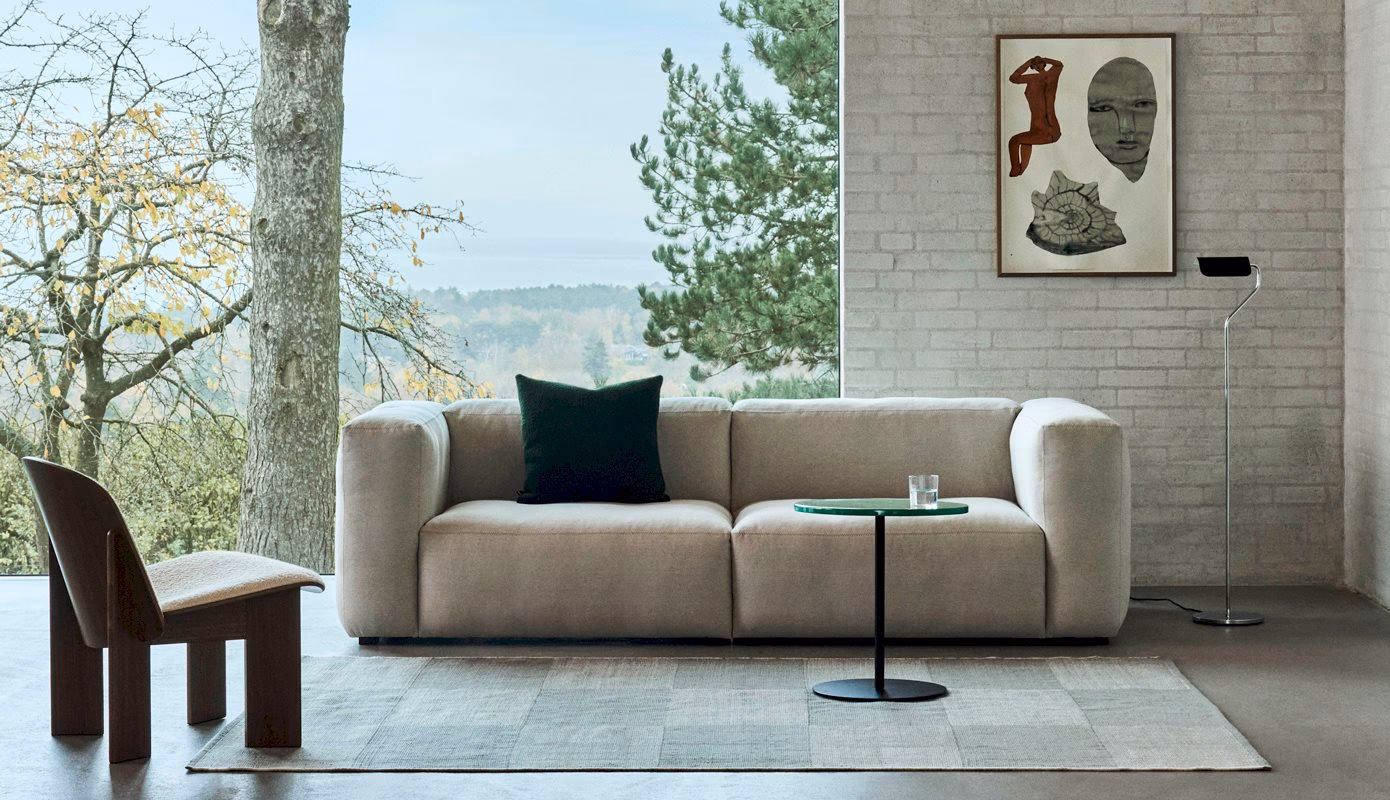 How big is the hay mags 2.5 seater?