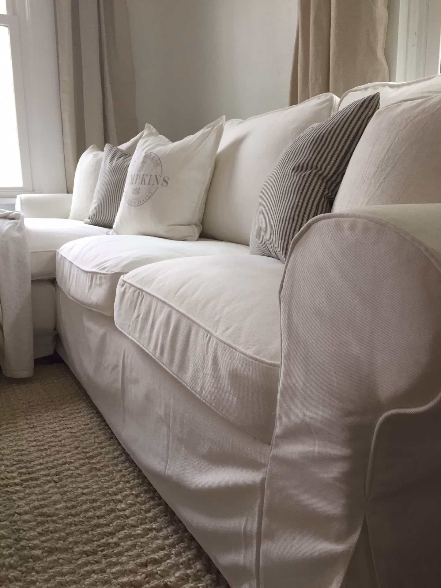 What did IKEA replace the Ektorp with?