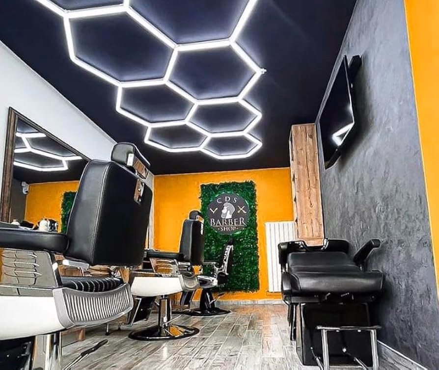 ¿Qué luz es mejor para cortar el pelo?