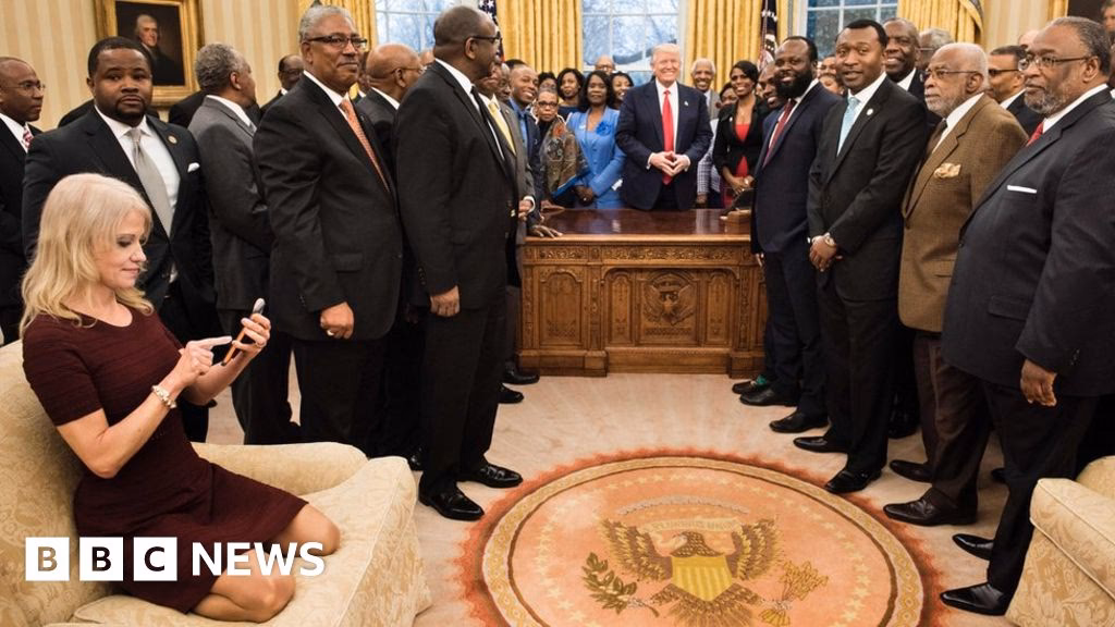 Are Kellyanne and George Conway still married?