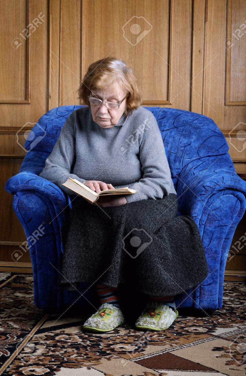 ¿Qué tema trata la historia de la abuela?