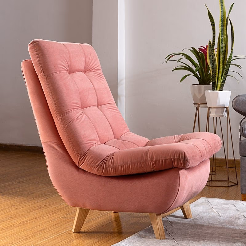 ¿Quién es el propietario de Luna Furniture?