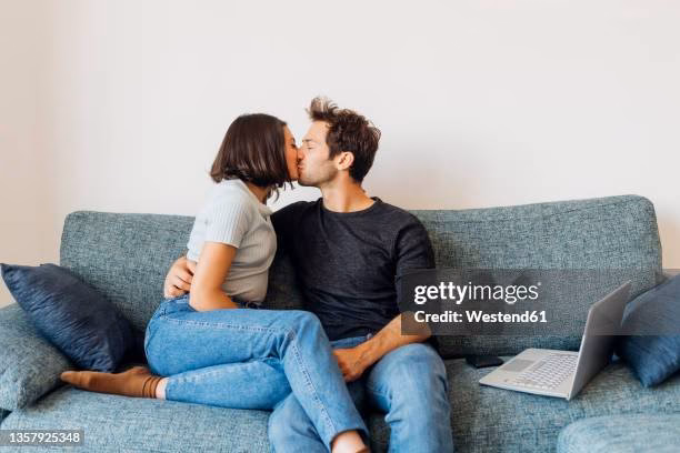 How to make out on a sofa?