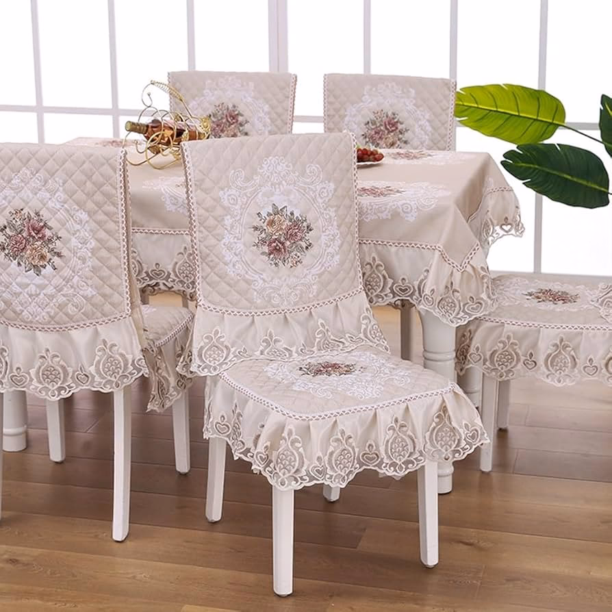 ¿Cómo se llama la tela que se usa para mantel?