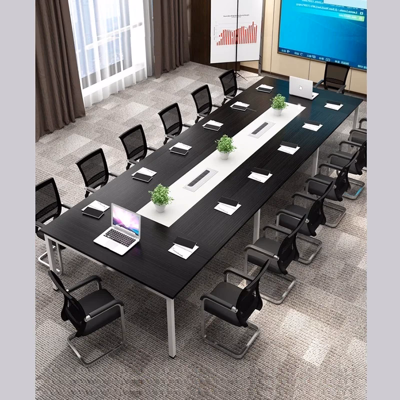 ¿Cuál es la diferencia entre una mesa de conferencias y una mesa de reuniones?