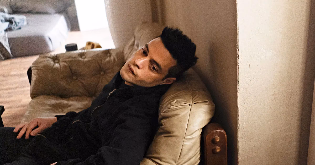 What personality disorder does Elliot have in Mr. Robot?