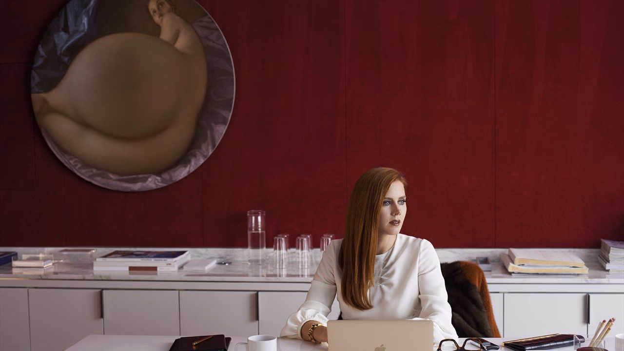What happened to Tony's wife and daughter in Nocturnal Animals?