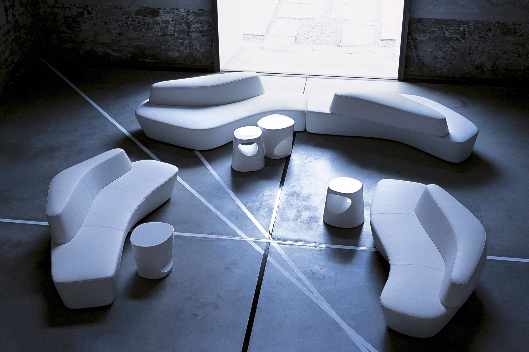 How much does the Ours Polaire sofa cost?