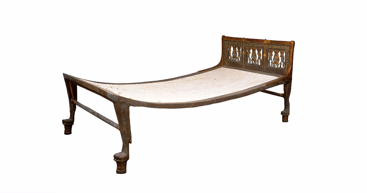 ¿Quién le puso nombre al sofá?