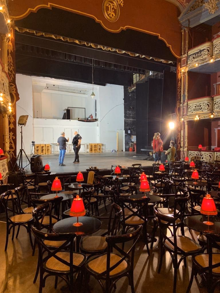 ¿Cuántas butacas tiene el teatro Liceo?