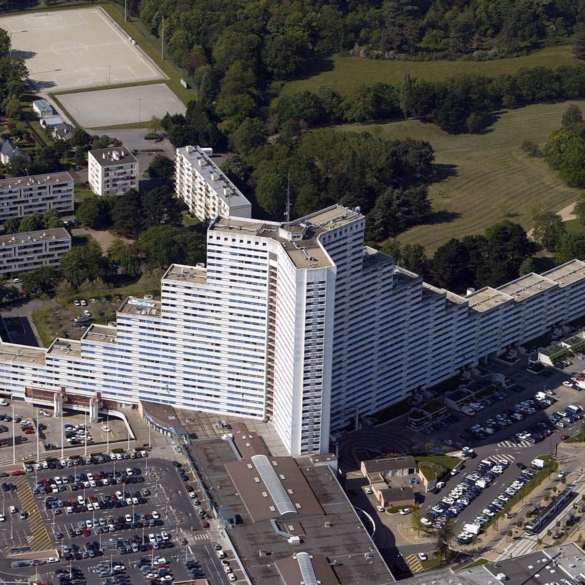 Quelle est la hauteur du Sillon de Bretagne ?