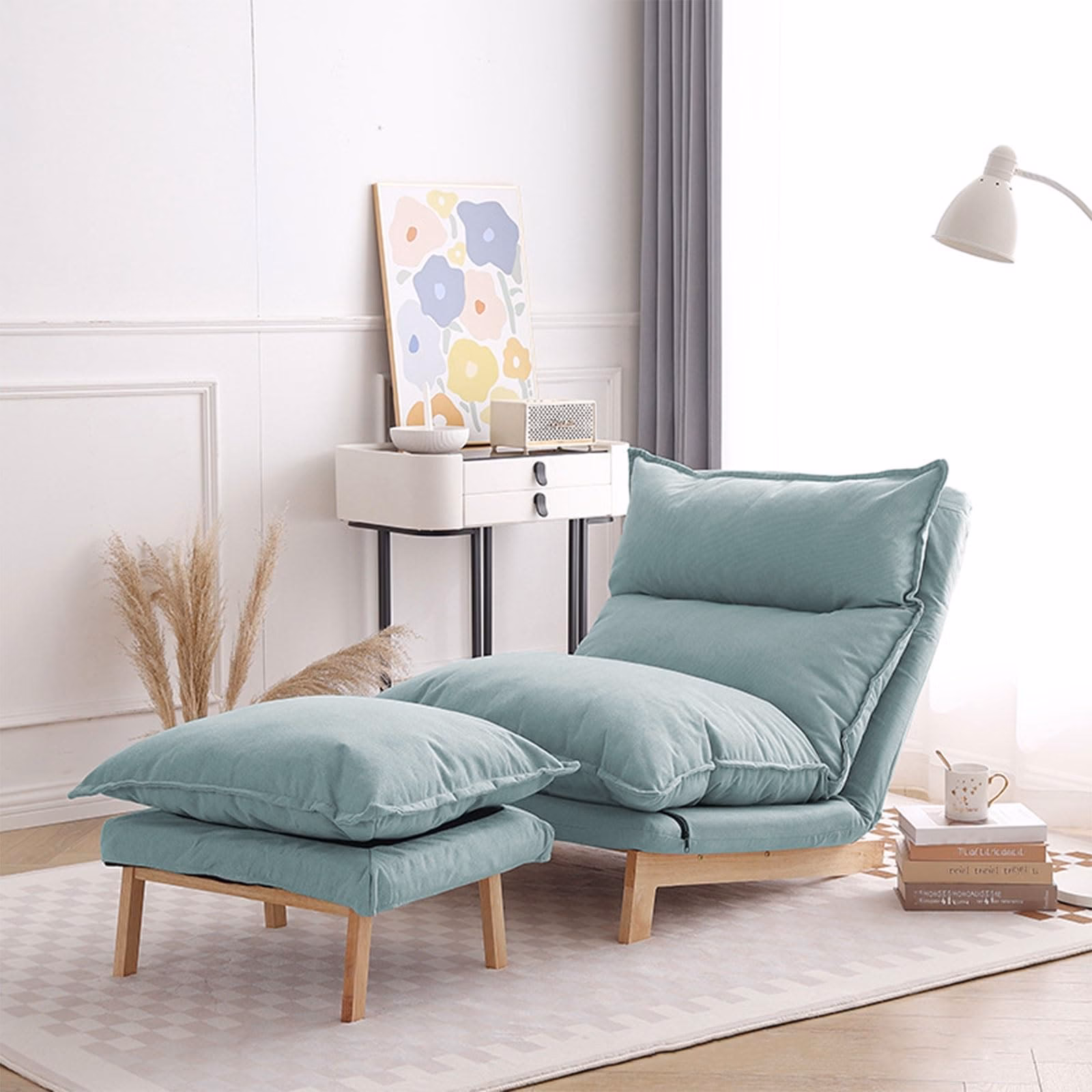 ¿Cómo se llama una silla con reposapiés?