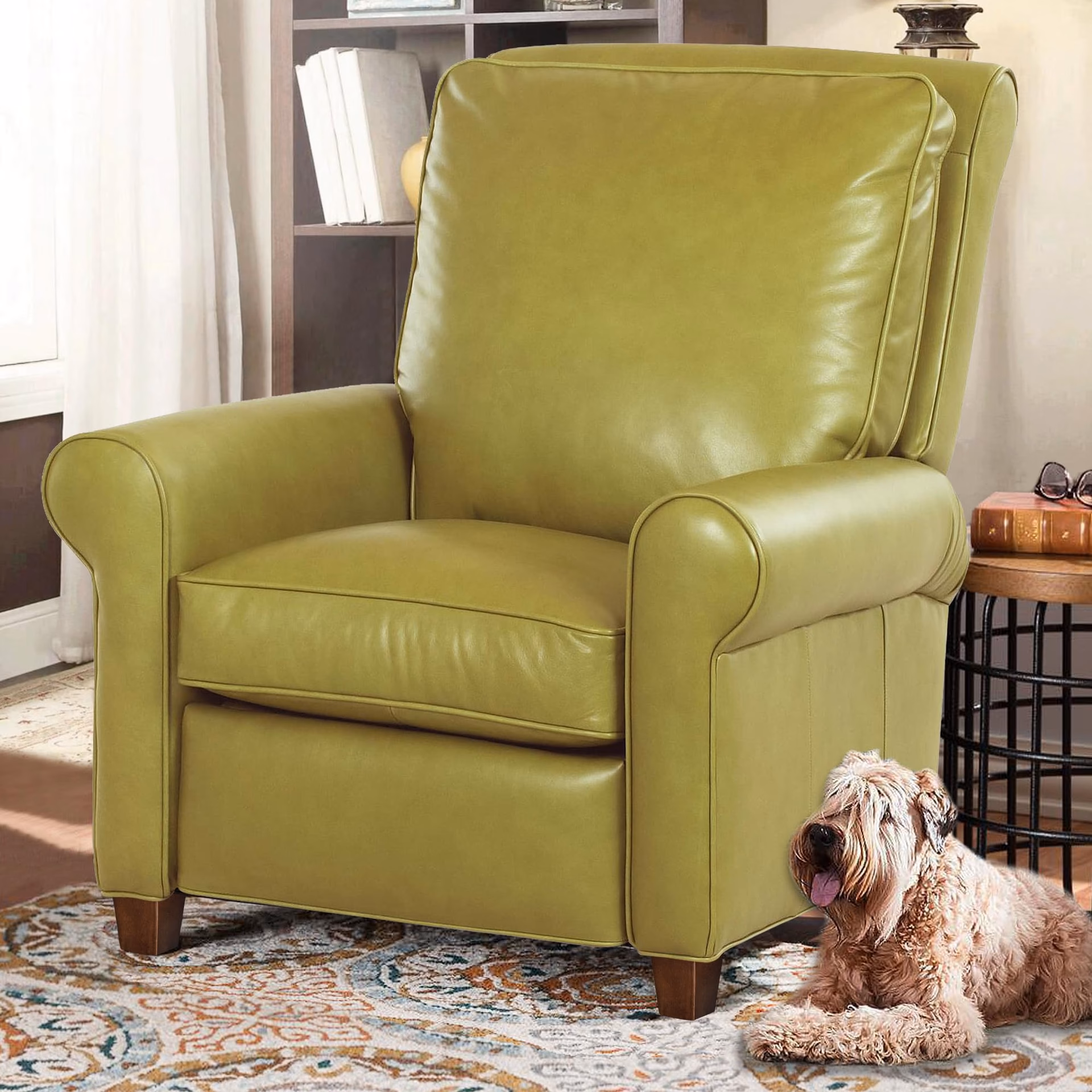 ¿Qué madera se utiliza para las patas de las sillas?