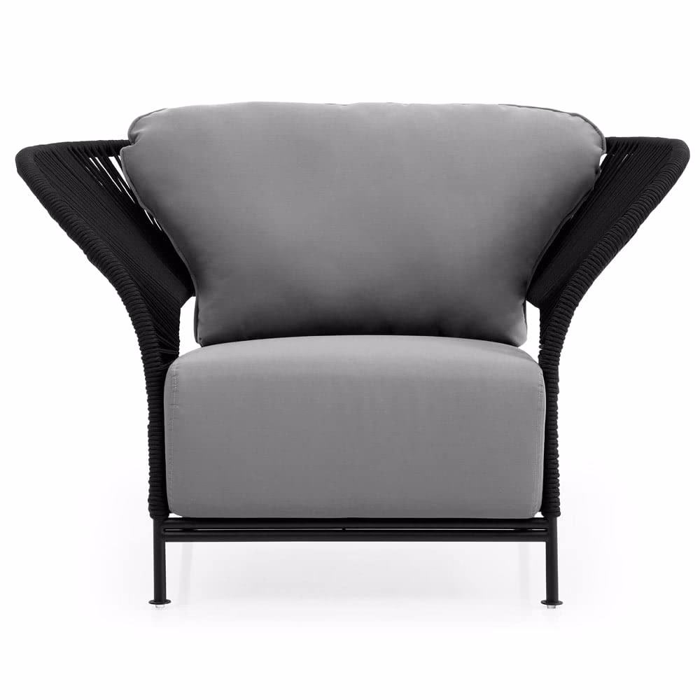 ¿Qué es más caro, el acero negro o el acero inoxidable?