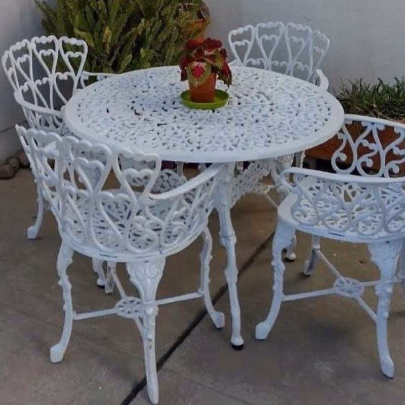 ¿Se oxidan los muebles de aluminio fundido?