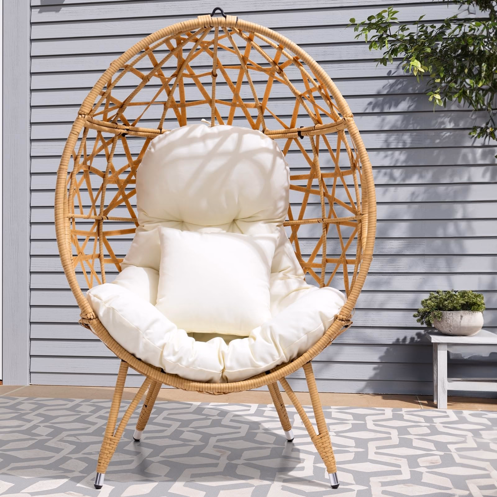 ¿A qué altura debo colgar una silla colgante?