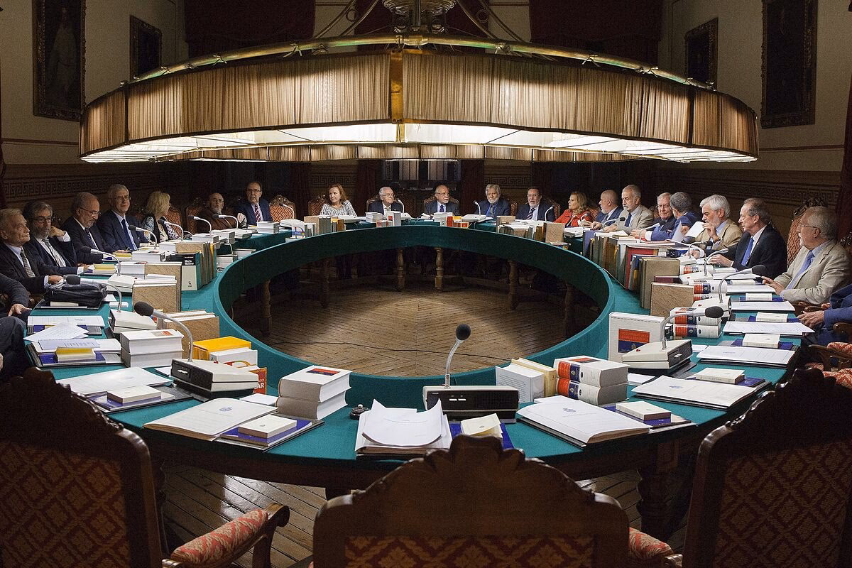 ¿Qué letras no tienen sillón en la RAE?