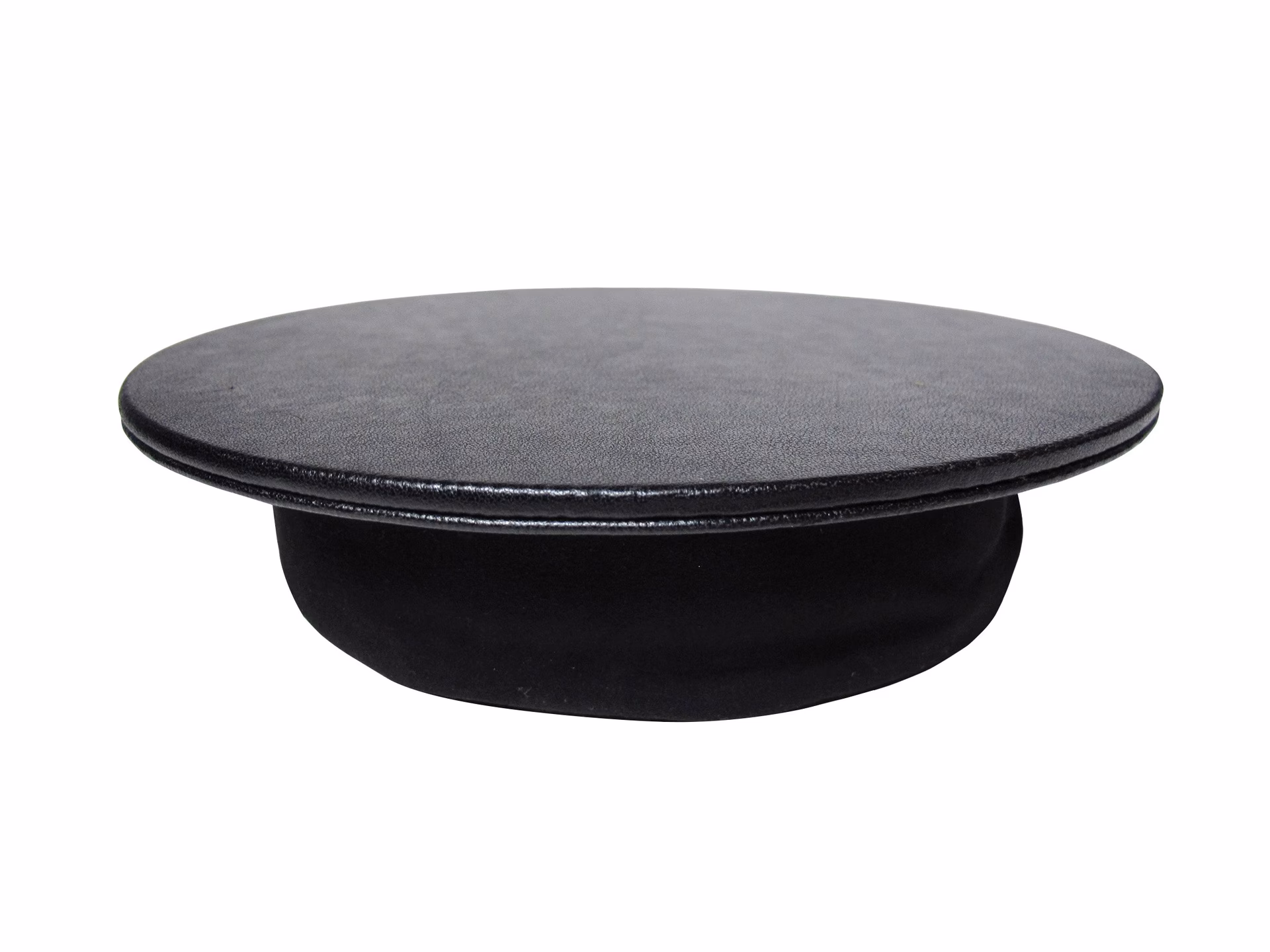 What is the difference between a mouse pad and a mouse mat?