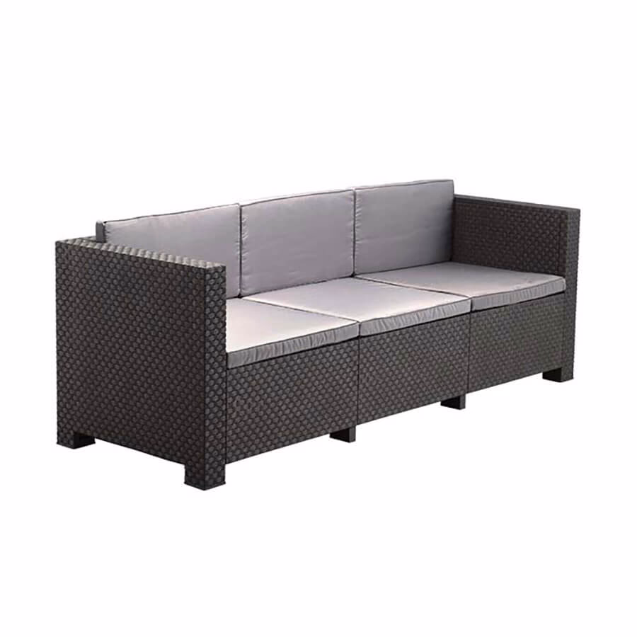 ¿Por qué los estadounidenses cubren sus sofás con plástico?