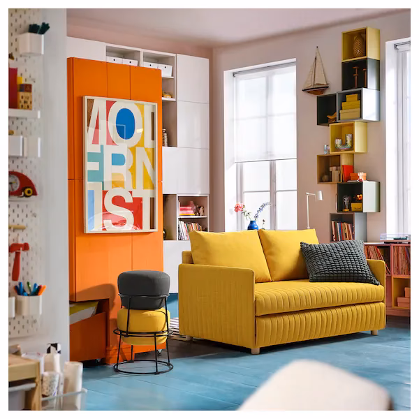 What is the difference between a pouffe and a footstool?