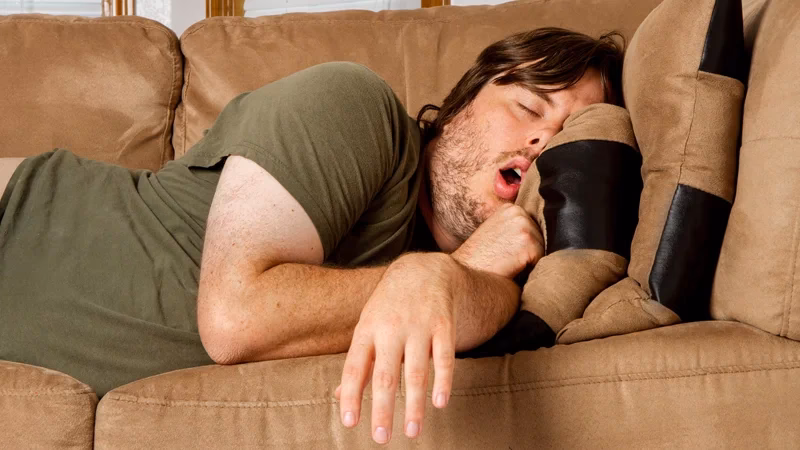 What is the concept of Couchsurfing?