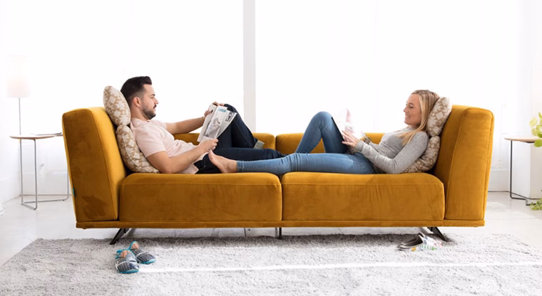 ¿Qué tipo de sofá es mejor para el dolor de espalda?