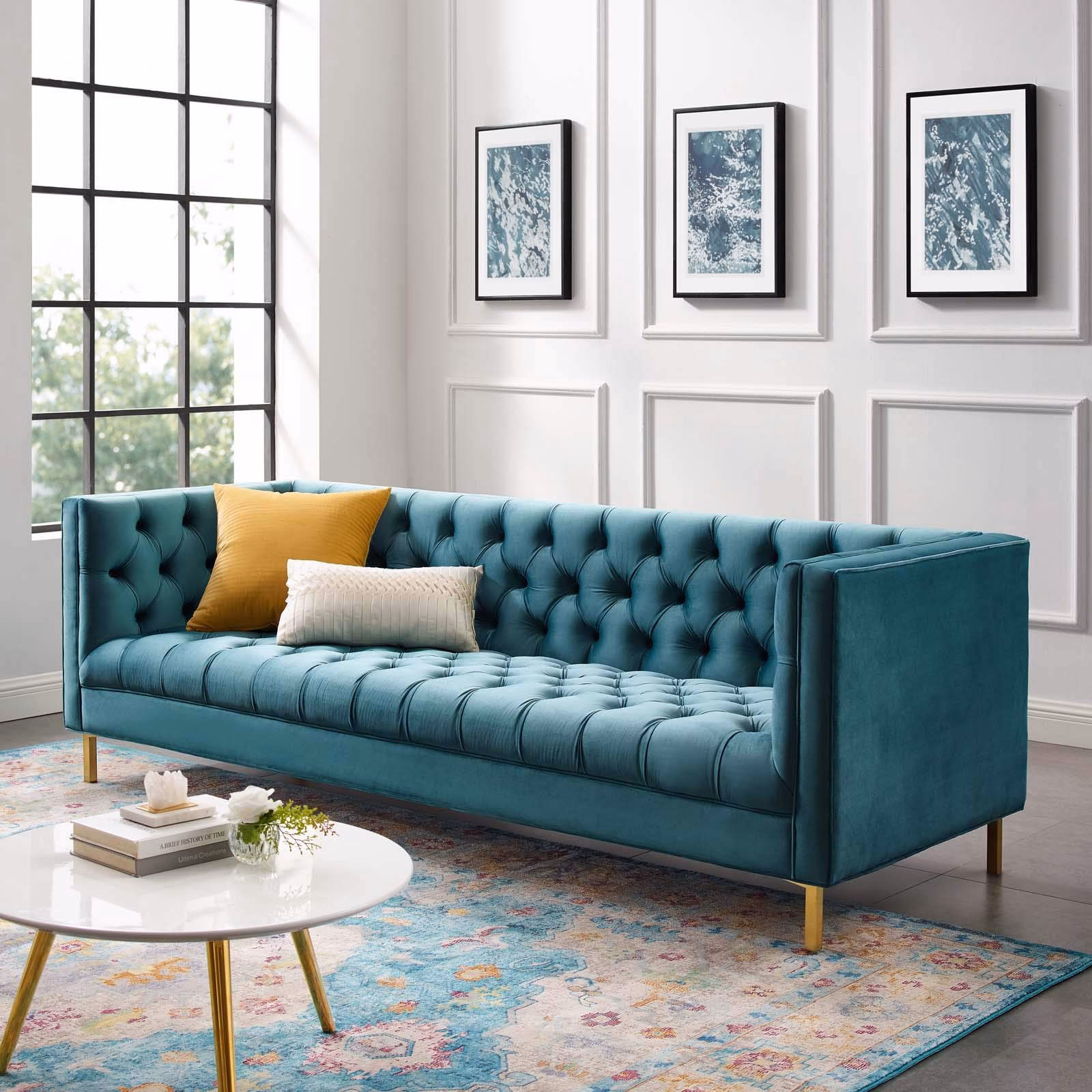 Are skirted sofas still in style?
